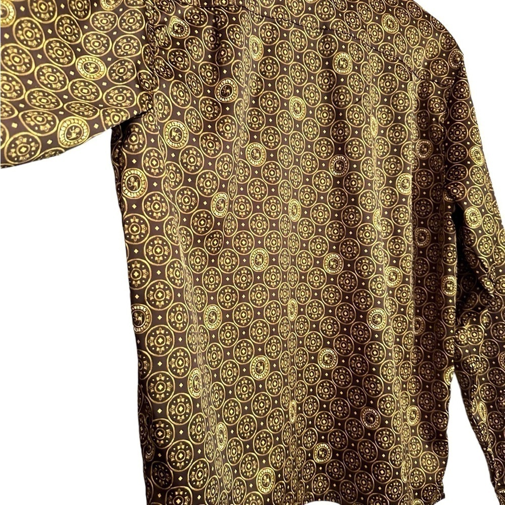 Urban Outfitters Brown & Gold Printed Button-Down Shirt - Picture 15 of 16